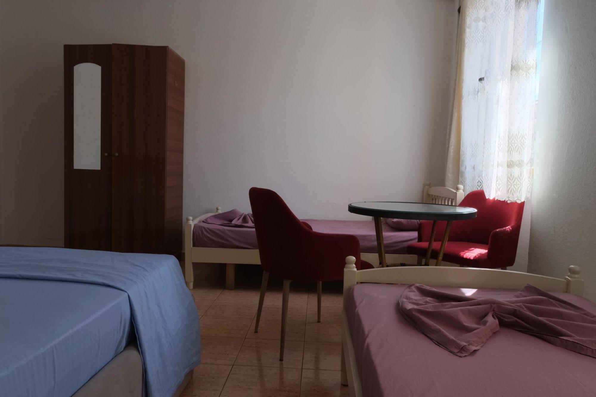 My Hostel - Privates And Dorms Shkodër エクステリア 写真