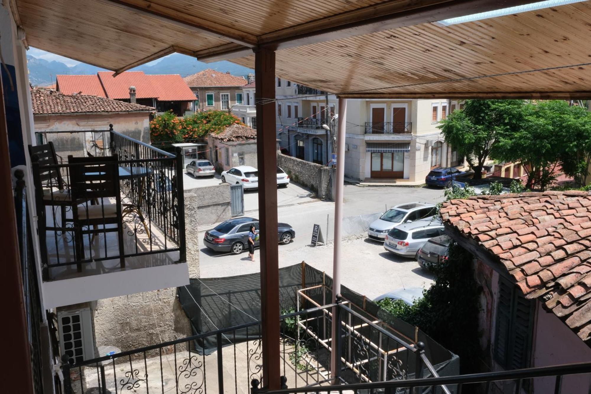 My Hostel - Privates And Dorms Shkodër エクステリア 写真