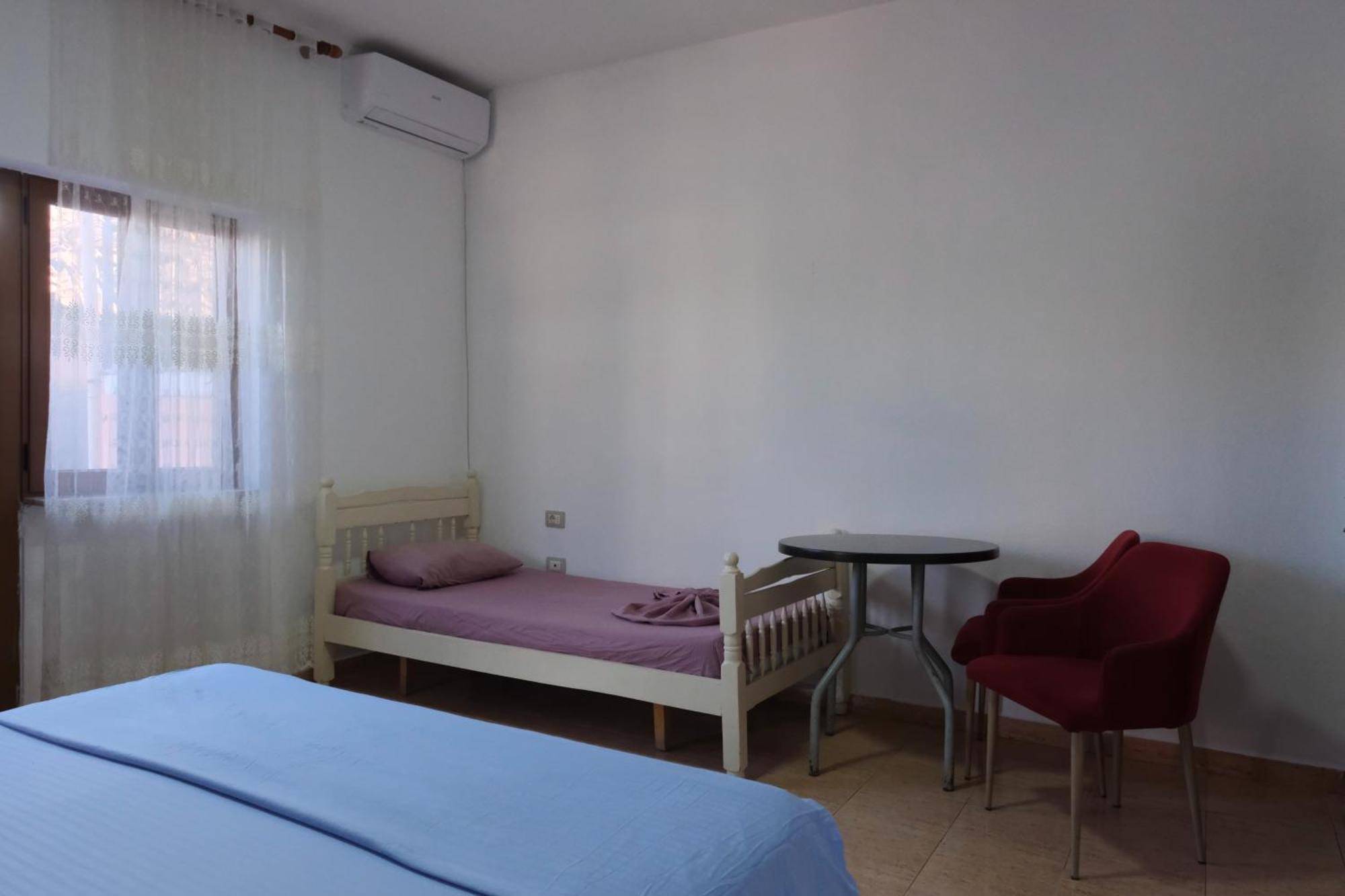 My Hostel - Privates And Dorms Shkodër エクステリア 写真